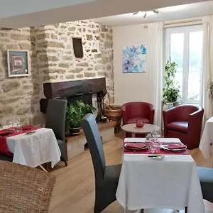 Couette-café Mirabelle, Huelgoat