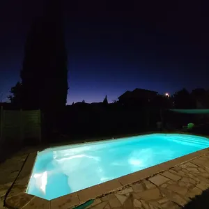 https://laura-paul.fr-provencehotel.com