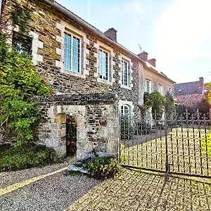 Guest house Ty Monde - D'hotes En Finistere, Poullaouen